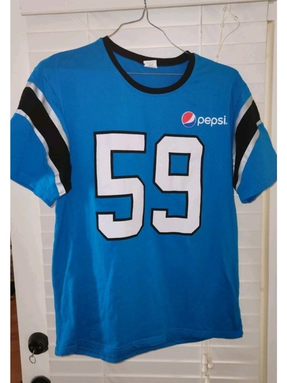 Carolina  Panthers NFL Football Luke Kuechly #59 Pepsi Size Large L Jersey Shirt